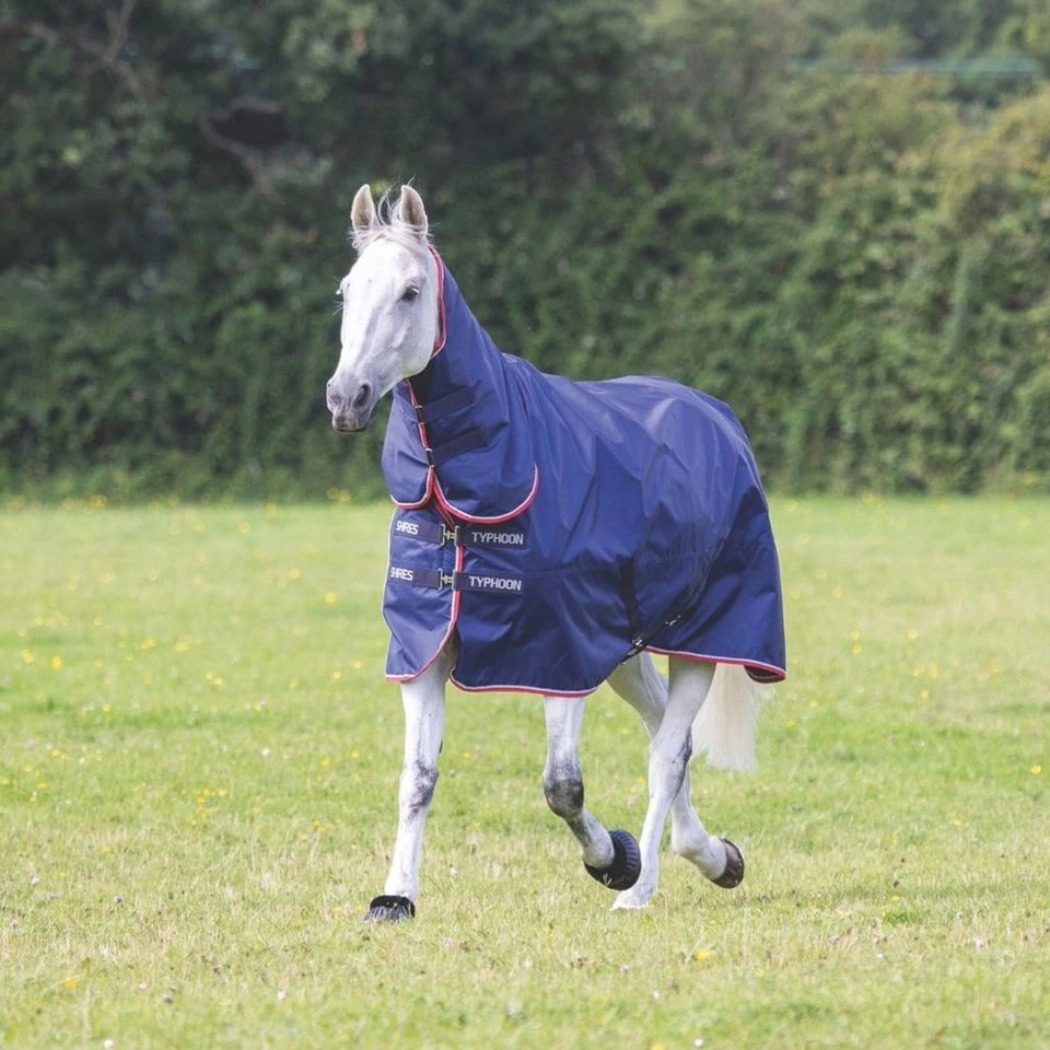 Typhoon 200g Combo Turnout Rug 4 Typhoon 200g Combo Turnout Rug - Image 2