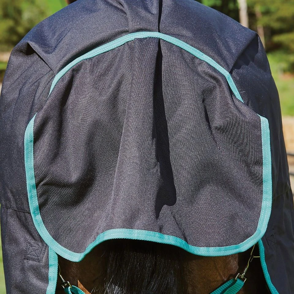 Weatherbeeta Green-Tec 900D 220g Medium Weight Detach-A-Neck Turnout Rug 12 Weatherbeeta Green-Tec 900D 220g Medium Weight Detach-A-Neck Turnout Rug - Image 10